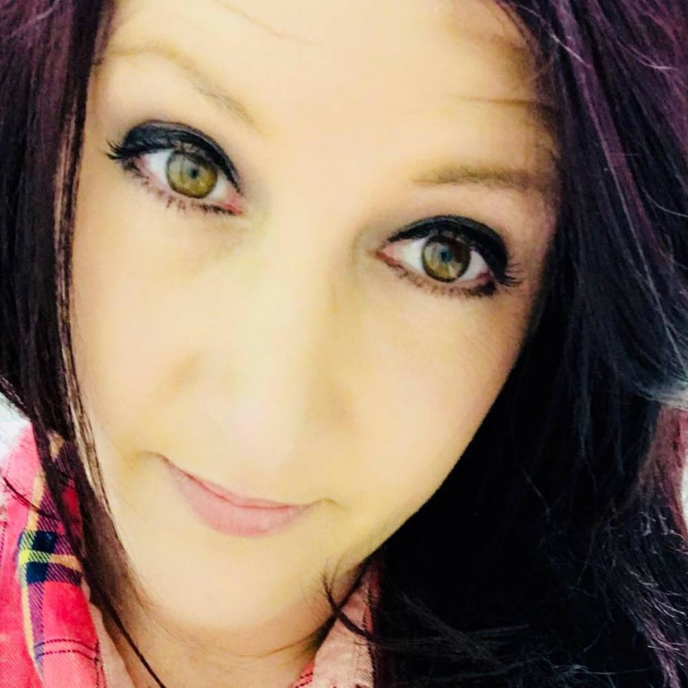 Meet your Posher, Tina